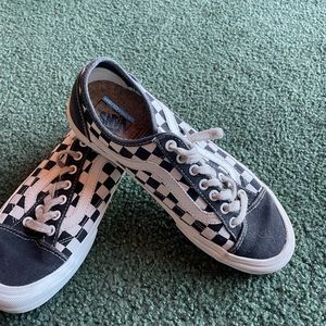 Checked vans